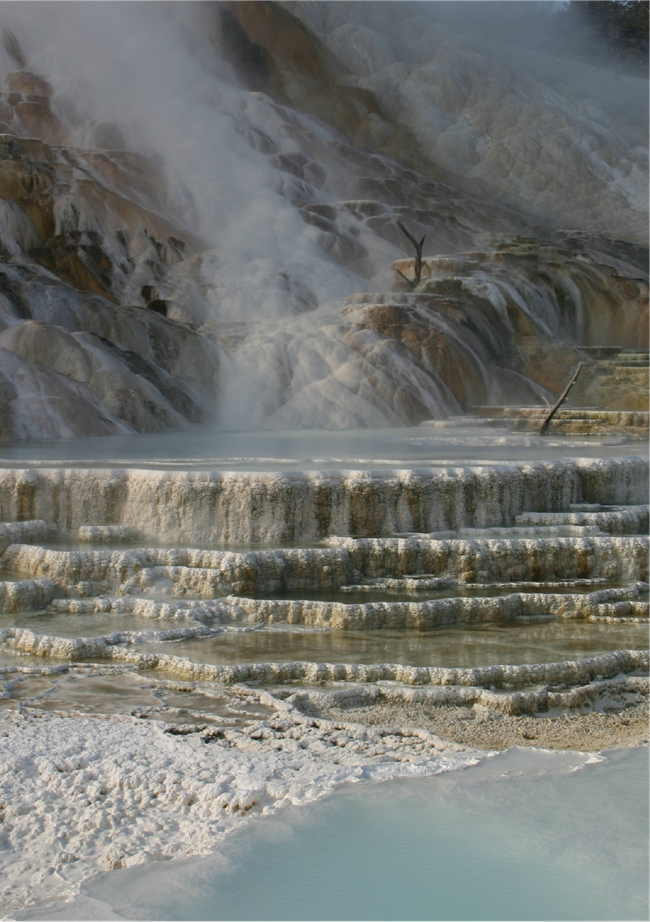 yell hydrothermal feature mammoth hot springs@10x hot spring pools and terrace